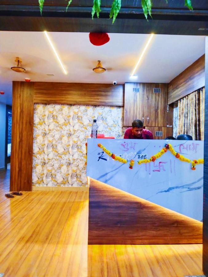 Hotel Mahi Batwa Экстерьер фото